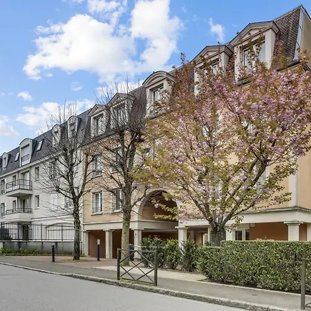 Apartment Le Saint Martin Le Chesnay (Yvelines)